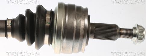 Triscan 8540 297002 - PÓŁOŚ VW T5-T6-CALIFORNIA-MULTIVAN 2.0TDI 4MOTION PR TYLNA OŚ 743MM