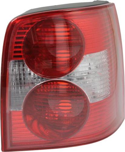TYC 11-0209-01-2 - LAMPA TYL PASSAT 00- -P- KOMBI TYC