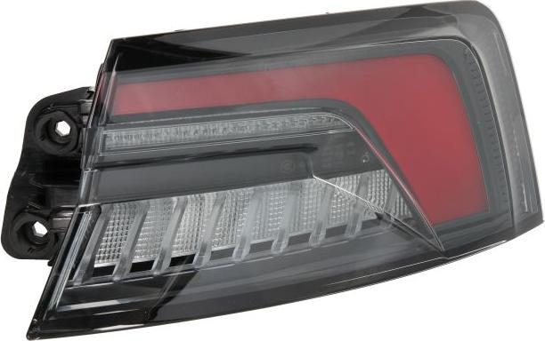 ULO 1136102 — Lampa tylna zespolona