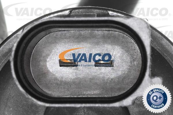 VAICO V10-4748 - Przewód odpowietrzający skrz.korbową