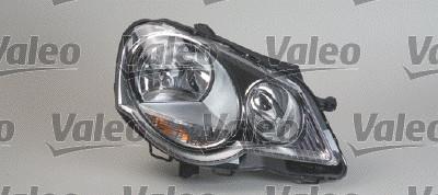 VALEO 043013 - REFLEKTOR VW POLO 9N 10.01-11.09 PR