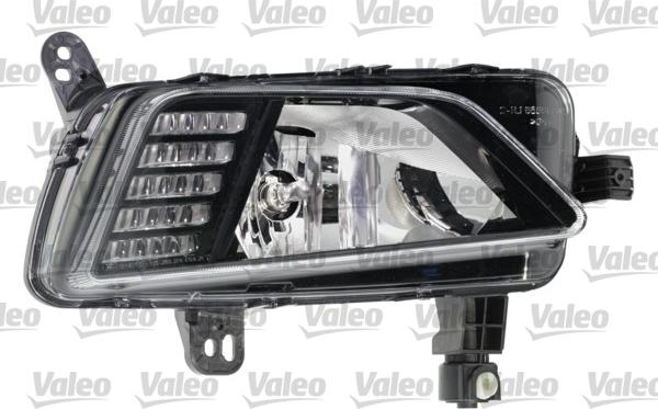 VALEO 047428 - REFLEKTOR PRZECIWMGŁOWY VW POLO VI 06.17-> PR