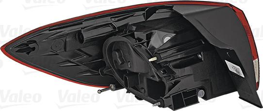 VALEO 047072 - LAMPA TYLNA OPEL ASTRA K 11.15-> PR