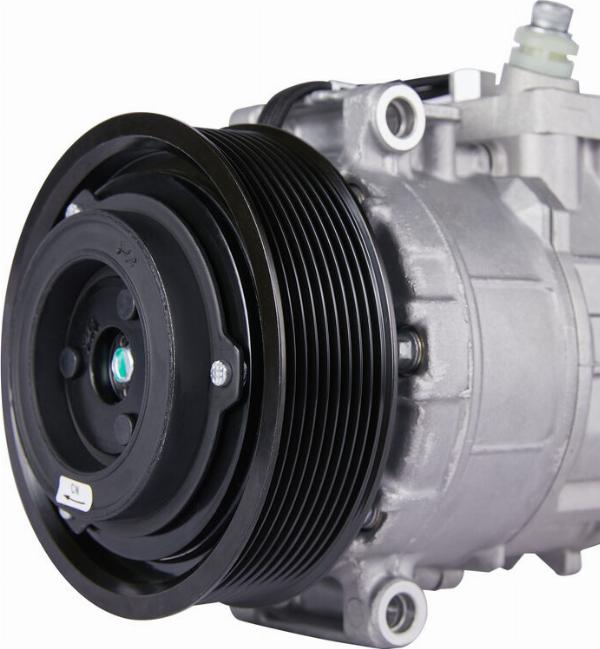VALEO 813011 - Kompresor klimatyzacji