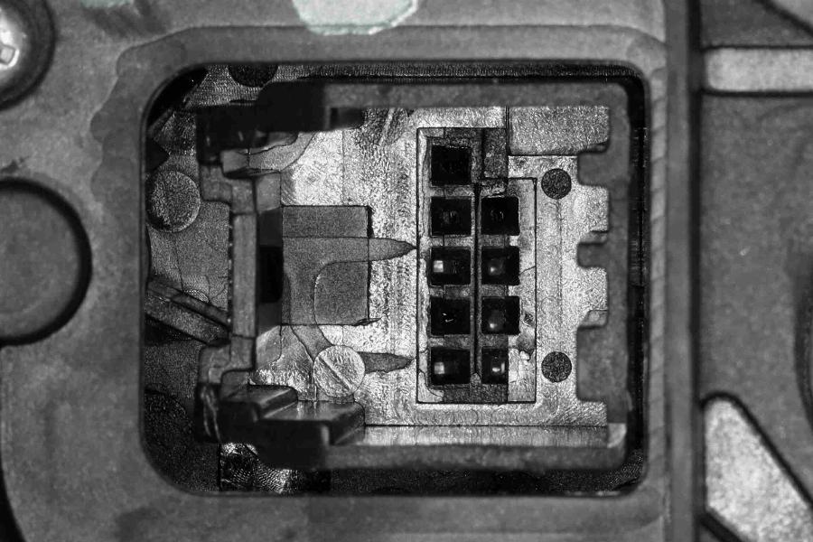 Vemo V40-85-0038 - Zamek drzwi