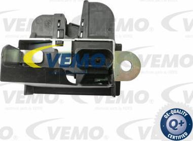 Vemo V10-85-2359 - ZAMEK BAGAZNIKA GOLF VII 12-