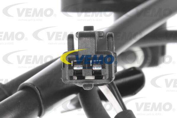 Vemo V70-72-0213 - Czujnik ABS