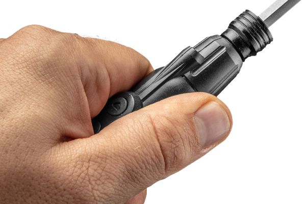 NEO TOOLS 04-200 - WKRĘTAK AKUMULATOROWY MICRO-USB 3.6V. LI-ION