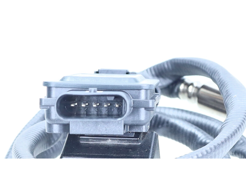 BMW 13 62 8 594 553 - CZUJNIK NOX BMW 5 G30. F90 520 D 16-