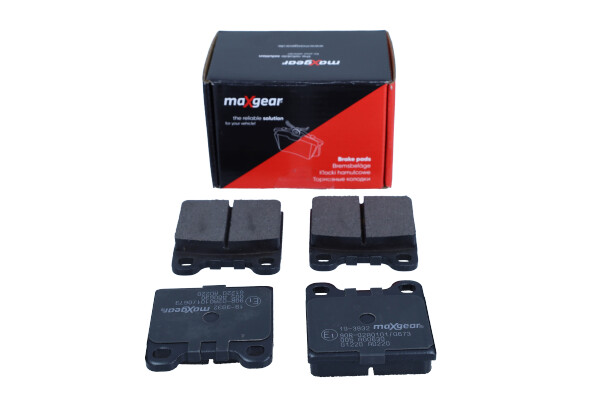 Maxgear 19-3932 - KLOCKI HAM. VOLVO T. C70-S70-V70 95-05