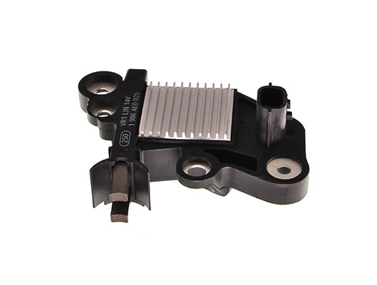 BOSCH 1 986 AE0 025 — Regulator napięcia