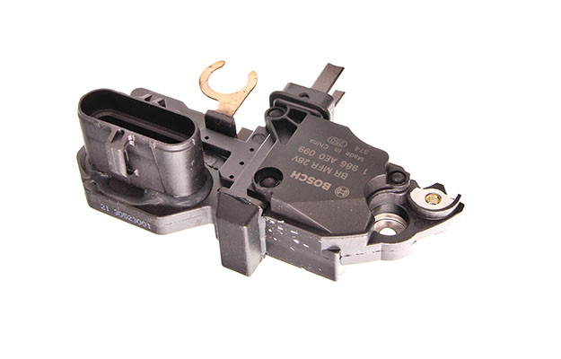 BOSCH 1 986 AE0 099 - REGULATOR NAPIĘCIA DAF 12.9L 06-