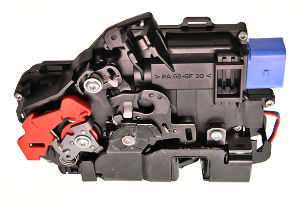 VAG 3D4 839 015 K - ZAMEK DRZWI VW T. TOURAN 09-15 LE