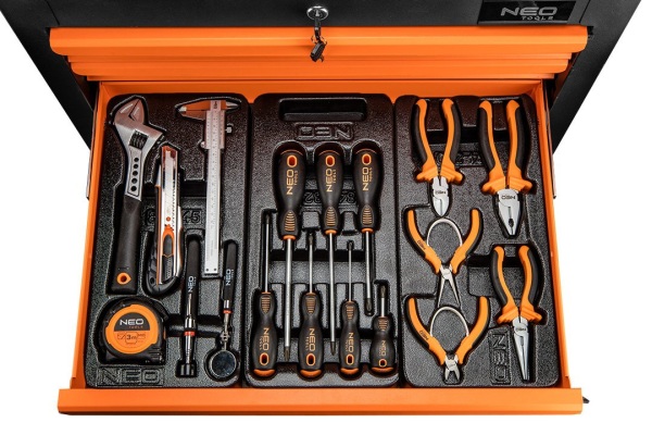 NEO TOOLS 84-221-9 - SZAFKA WARSZTATOWA. 6 SZUFLAD  149 NARZĘDZI