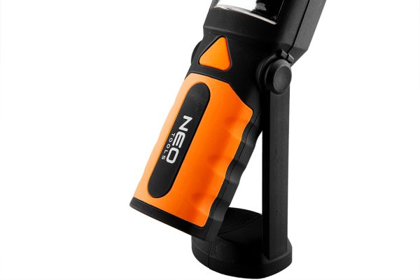 NEO TOOLS 99-042 - LAMPA WARSZTATOWA BATERYJNA 300 LM COB 2 W 1  BATERIE 3XAA