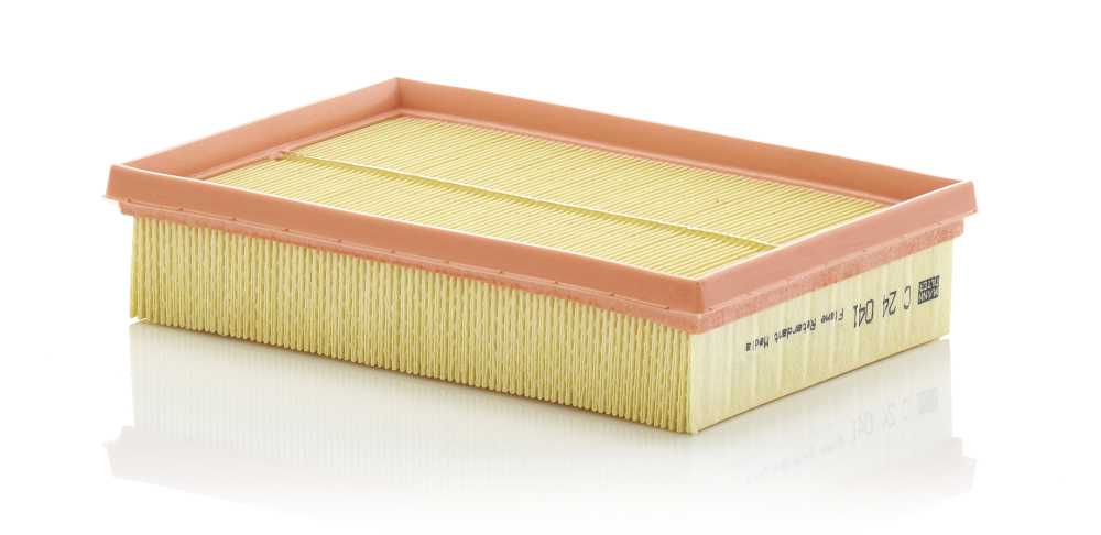 Mann-Filter C 24 041 — Filtr powietrza