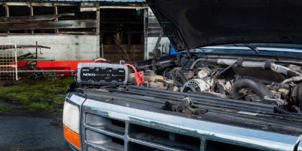 NOCO GBX155 - URZĄDZENIE ROZRUCHOWE X 12V ROZRUCH. 4250A