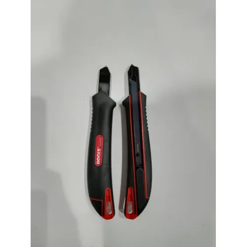 NÓŻ Z OSTRZEM ŁAMANYM STANDARD 9 MM, 60', BLACK SHARP
