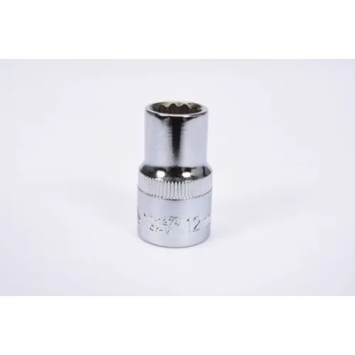 NASADKA 12-KĄTNA 1/2 12MM KRÓTKA