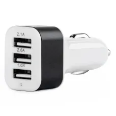 AMIO 01027 — Ładowarka samochodowa 3x USB biała PCH-03 AMIO-01027