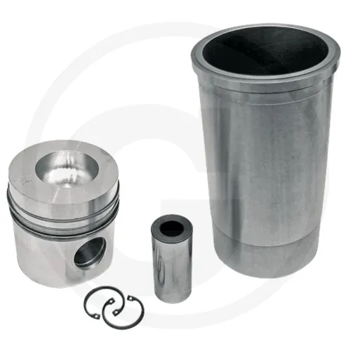 Piston set complete Case IH  824, 844, 4220, 784, 785, 795  Engine : D-246 Supplied without O-ring 3 rings, Ø 100 mm  gudgeon pin Ø 36 x 82 mm