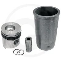 Piston set complete Fendt  Farmer 2, 2E, 2D, 2DE, 2S, 3S, 4S, Favorit 3  Engine s: D 208-3, D 208-4 Supplied without O-ring 4 rings, Ø 95 mm  gudgeon