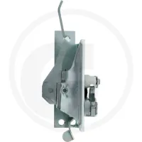 Zamek drzwi John Deere  FSC kabina, 940, 1040, 1140, 1030, 1130, 1630, 1830, 2030, 2130, 3030, 3130, 1640, 1840, 2040, 2040S, 2140, 3040, 3140 prawy B