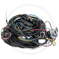 AGTECH 65642342000M — Instalacja elektryczna - komplet połączenie na prądnicę Ursus MF C-330