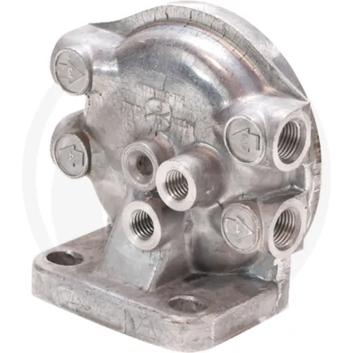 Pokrywa filtru paliwa Ursus MF 4512 / 4514