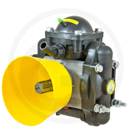 Pompa P-100 olej CB SAE 40, pojemność 0,7 L Opryskiwacz polowy