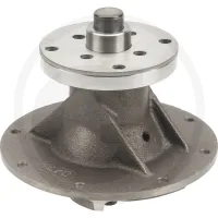 Pompa wody John Deere  6100, 6100SE, 6200, 6200SE, 6300, 6300SE, 6400, 6400SE, 6600, 6800, 6900, 6506