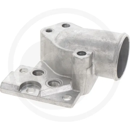 Obudowa termostatu John Deere  5620, 5750, 5820, 5070M, 5080M, 5090M, 5100M, 6205, 6505, 6010, 6110, 6210, 6310, 6410, SE6010, SE6110, SE6210