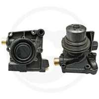 Pompa wodna Steyr  548, 650, 658, 760, 768, 942, 948, 8045 z uszczelką podwójne koło pasowe Ø 110/137 mm, gwint otworu mocującego 4 x M8 i 4 x