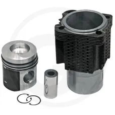 KS 75793315963 — Piston set complete Deutz Engine : BFL913 Supplied with O-ring 4 rings, Ø 102 mm...