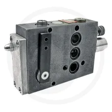  85219009 — Rozdzielacz hydrauliczny Deutz System Deutz SD80 Dodatkowy rozdzielacz posiada c...