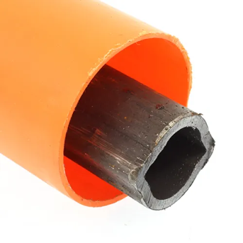 WAŁ ODBIORU MOCY WOM L= 560MM, DWUGARBNY 680NM, 6 WPUSTÓW, KRZYŻAK 32X76