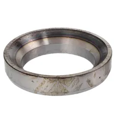  0086161077 — PIERŚCIEŃ WAŁU KOŁA C-385 FI 130MM