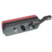 LAMPA TYLNA ZESP. 6-SEGM. LEWA (TRÓJKĄT + OBRYSÓWKA) - Z GNIAZDEM OKRĄGŁYM