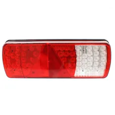 SERTPLAS 0350LR — LAMPA TYLNA ZESP. 6-SEGM. PRAWA(TRÓJKĄT)