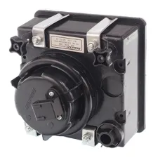  087101000 — REFLEKTOR MTZ - KWADRATOWY LAMPA PRZEDNIA MTZ