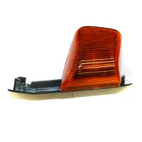 LAMPA KIERUNKOWSKAZU IVECOTRUCKER, LEWA 2 OTWORY MOCUJĄCE, POMARAŃCZOWA