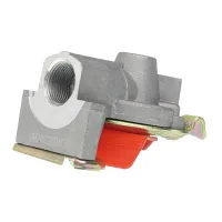 ZŁĄCZE PRZEWODU M22 CZERWONE TRUCK Z ZAWOREM, OTWÓR - 15MM
