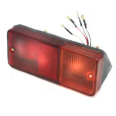 GMP HL547L — LAMPA TYLNA ZESP. 3-SEGM. LEWA NEW HOLLAND