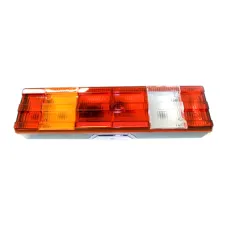SERTPLAS L0254LE — LAMPA TYLNA ZESP. 6-SEGM. LEWA MB ACTROS - Z GNIAZDEM OKRĄGŁYM