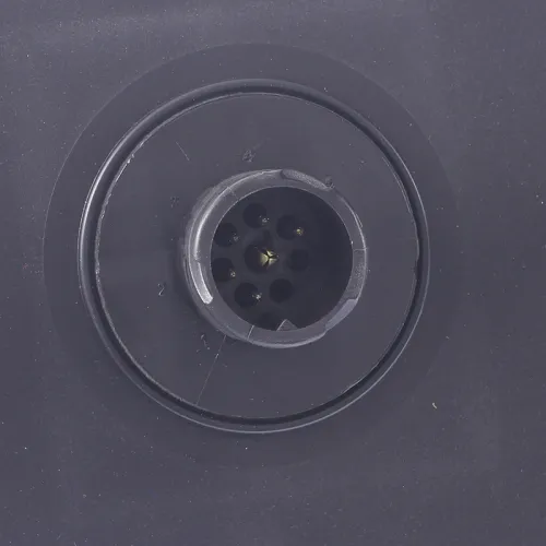 LAMPA TYLNA ZESP. 7-SEGM. PRAWA MAN, MB - Z GNIAZDEM