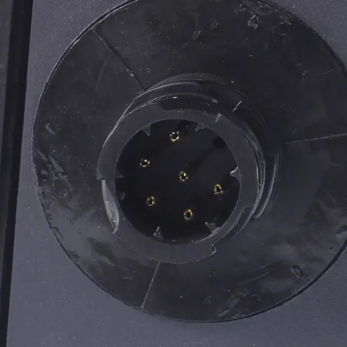 LAMPA TYLNA ZESPOLONA VOLVO FL/FM PRAWA BEZ PODŚWIETLENIA, GNIAZDO Z BOKU
