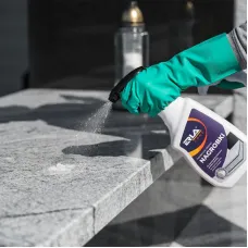 K2-ERLA RH315 — PŁYN DO CZYSZCZENIA GRANITU, MARMURU, LASTRIKA - K2 ERLA NAGROBKI - 750ml