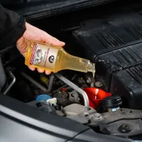 ŚRODEK ZMNIEJSZAJĄCY DYMIENIE I SPALANIE OLEJU - K2 SMOKE ELIMINATOR 355ML
